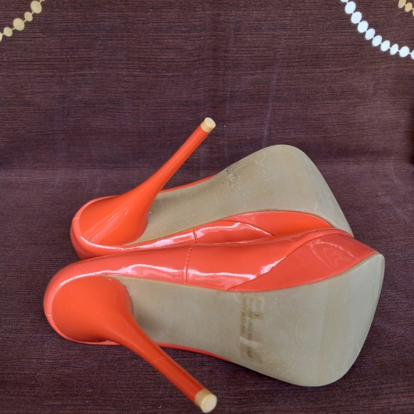 Charlotte Russe Shoes - Picture 5 of 6